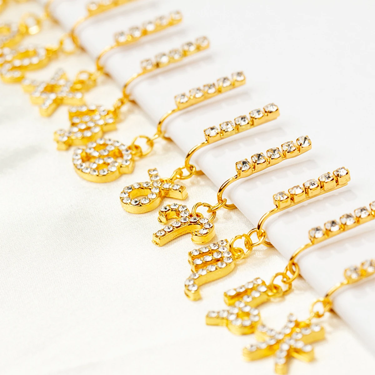 2 Pack Ear Clips Metal Zircon  - Body Jewelry And Earrings บทวิจารณ์และราคา