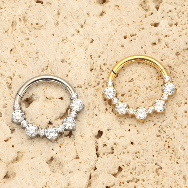 ASTM F136 TItanium Daith Click - Zoor Body Jewelry บทวิจารณ์และราคา