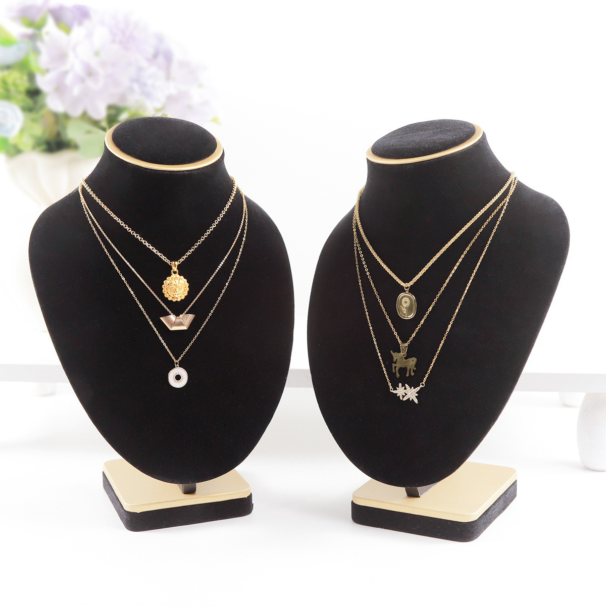 Body Black Velvet Jewelry Bust - Body Jewelry Store บทวิจารณ์และราคา