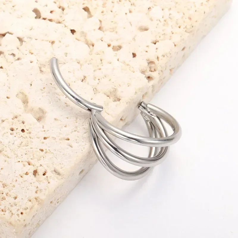 ASTM F136 Titanium 3 Layer Hin - Zoor Body Jewelry บทวิจารณ์และราคา