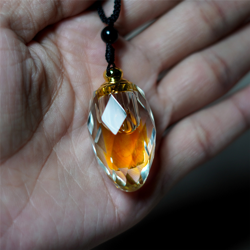 Heart-Shaped Agarwood Essentia - Body Jewelry Co บทวิจารณ์และราคา