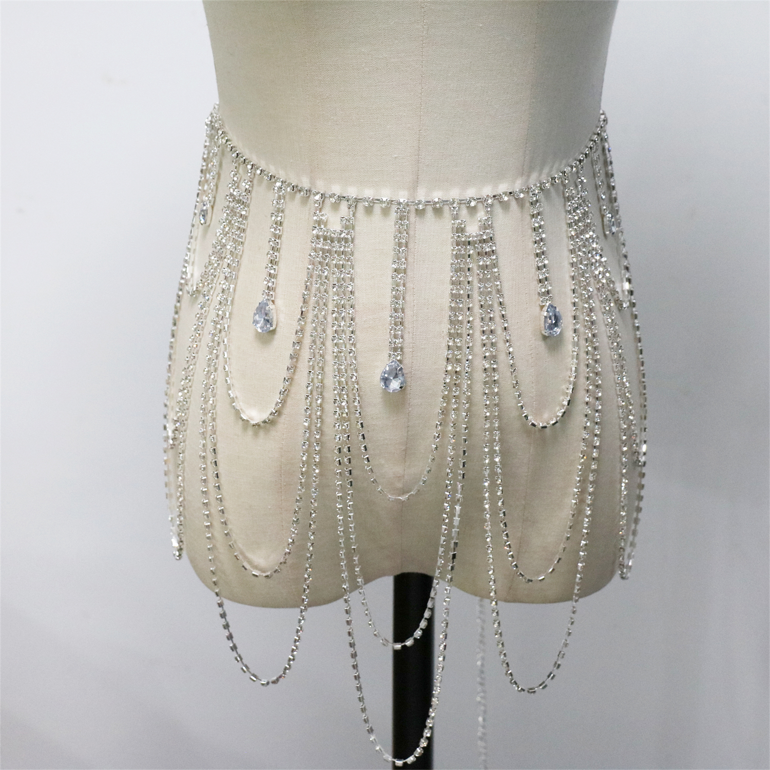 Personalized Multi layer Tasse - Body Jewelry Luxury บทวิจารณ์และราคา