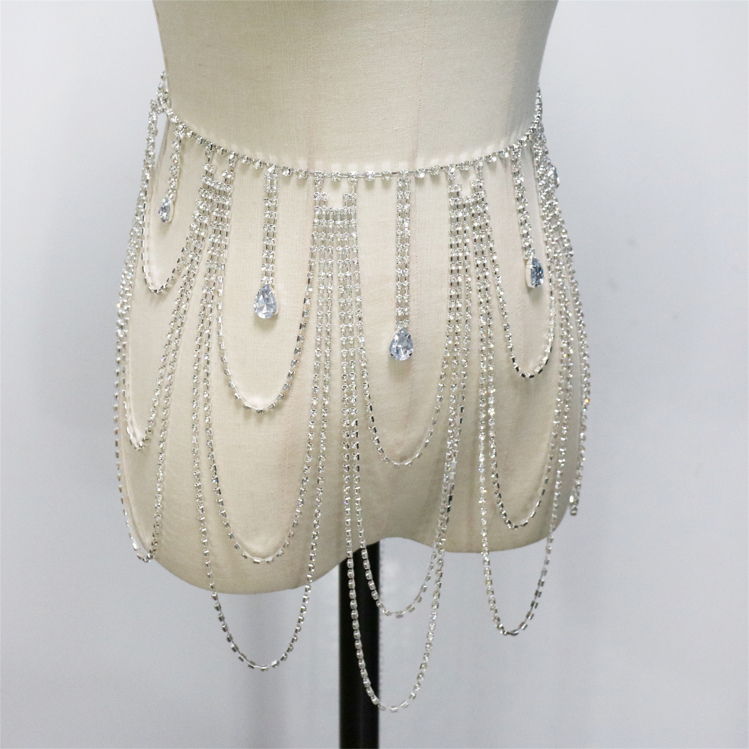 Personalized Multi layer Tasse - Body Jewelry Luxury บทวิจารณ์และราคา