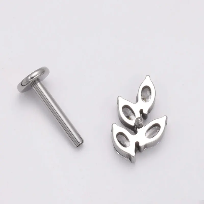 G23 Titanium Gem CZ Ear Conch  - Zoor Body Jewelry บทวิจารณ์และราคา