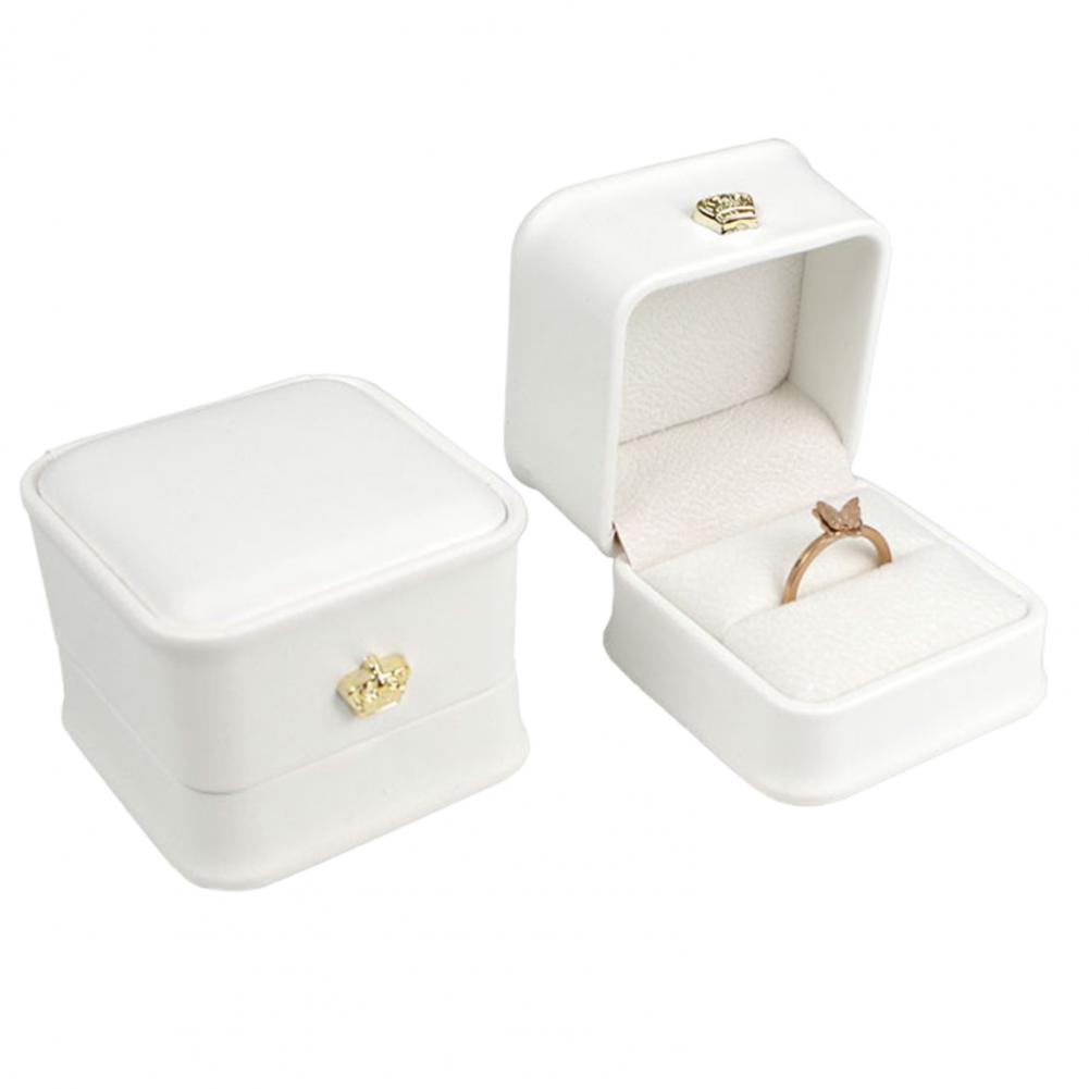 Engagement Wedding Ring Box Sq - Body Jewelry Display บทวิจารณ์และราคา