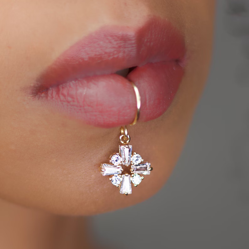 Luxury Gold Color Flower Shape - Body Jewelry And Earrings บทวิจารณ์และราคา