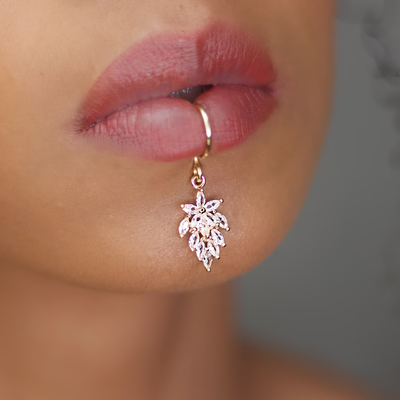 Luxury Gold Color Flower Shape - Body Jewelry And Earrings บทวิจารณ์และราคา